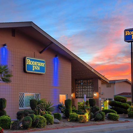 Rodeway Inn Near University-Gateway To Yosemite Merced Exterior foto