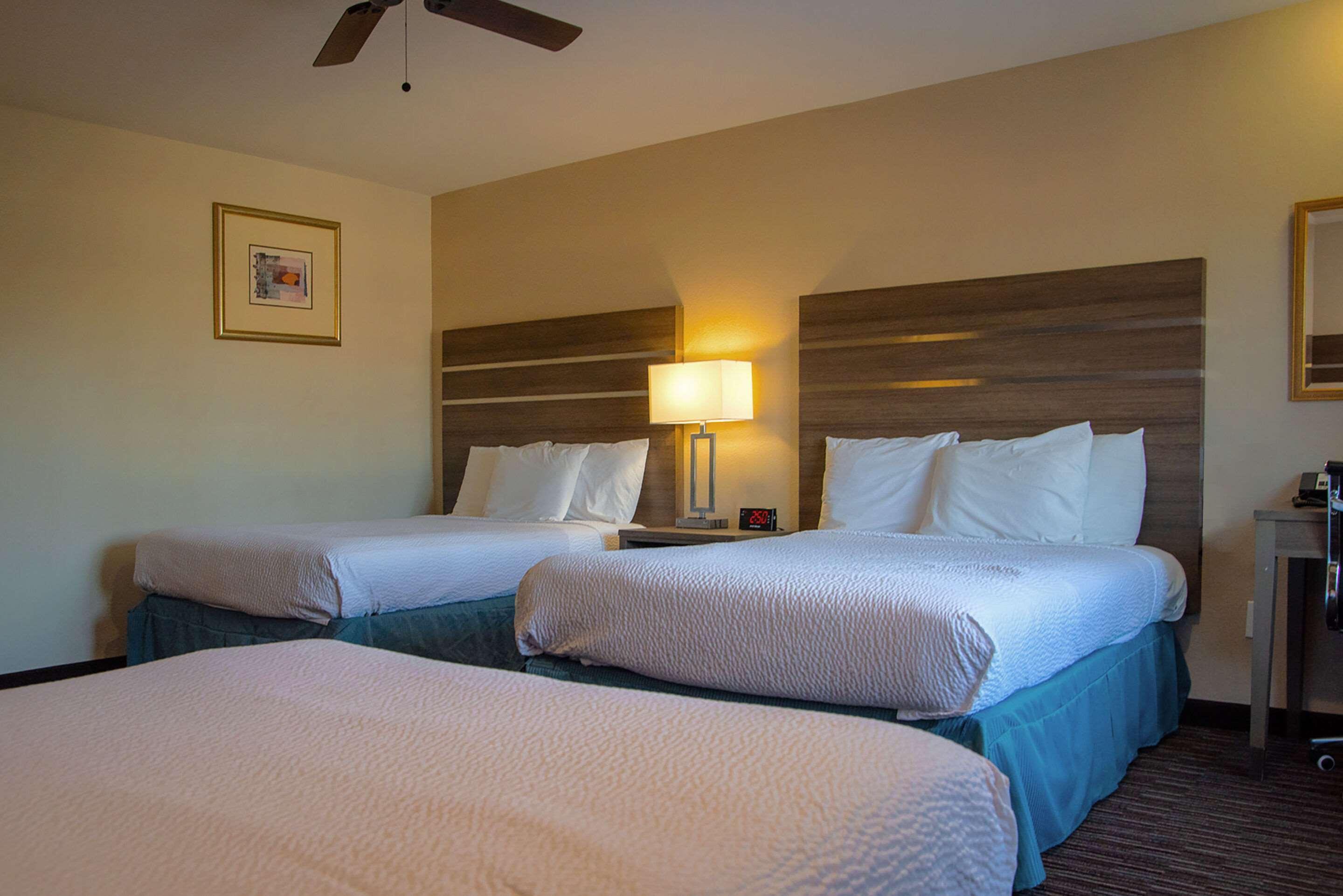 Rodeway Inn Near University-Gateway To Yosemite Merced Exterior foto